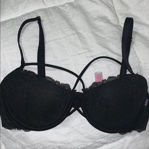 VS date push-up bra